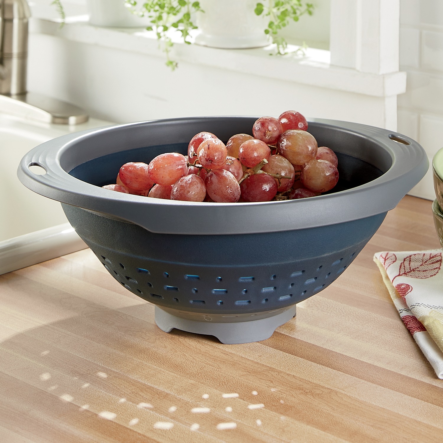 Calphalon colander new arrivals