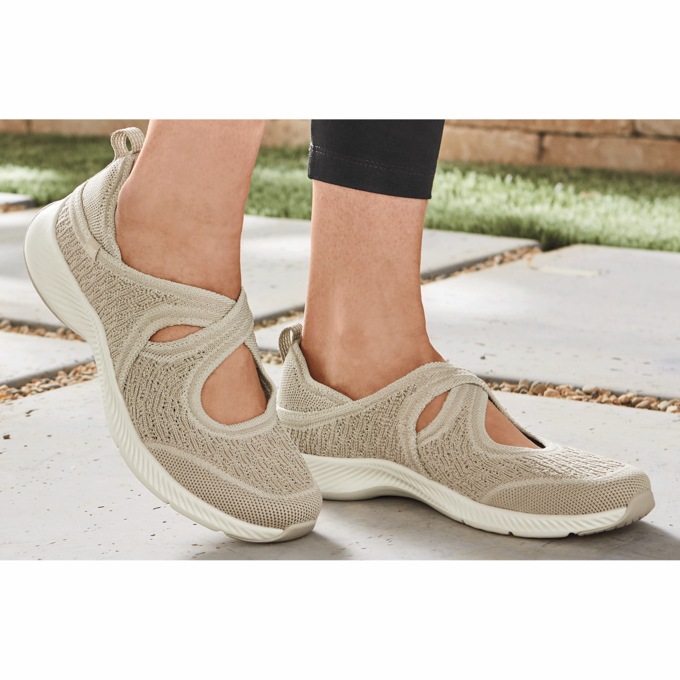 Skechers mary jane shoes 2025