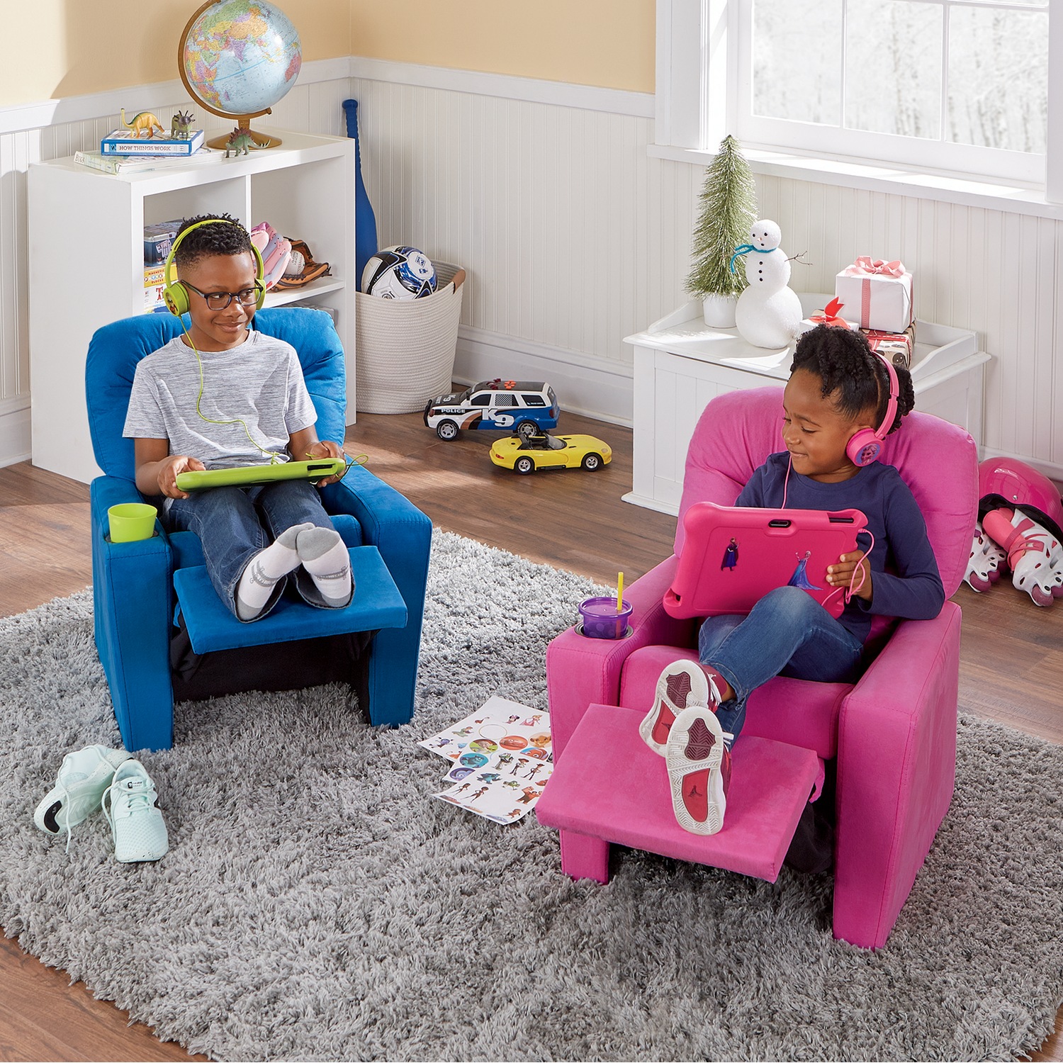 Kids recliner chair 2025 with cup holder
