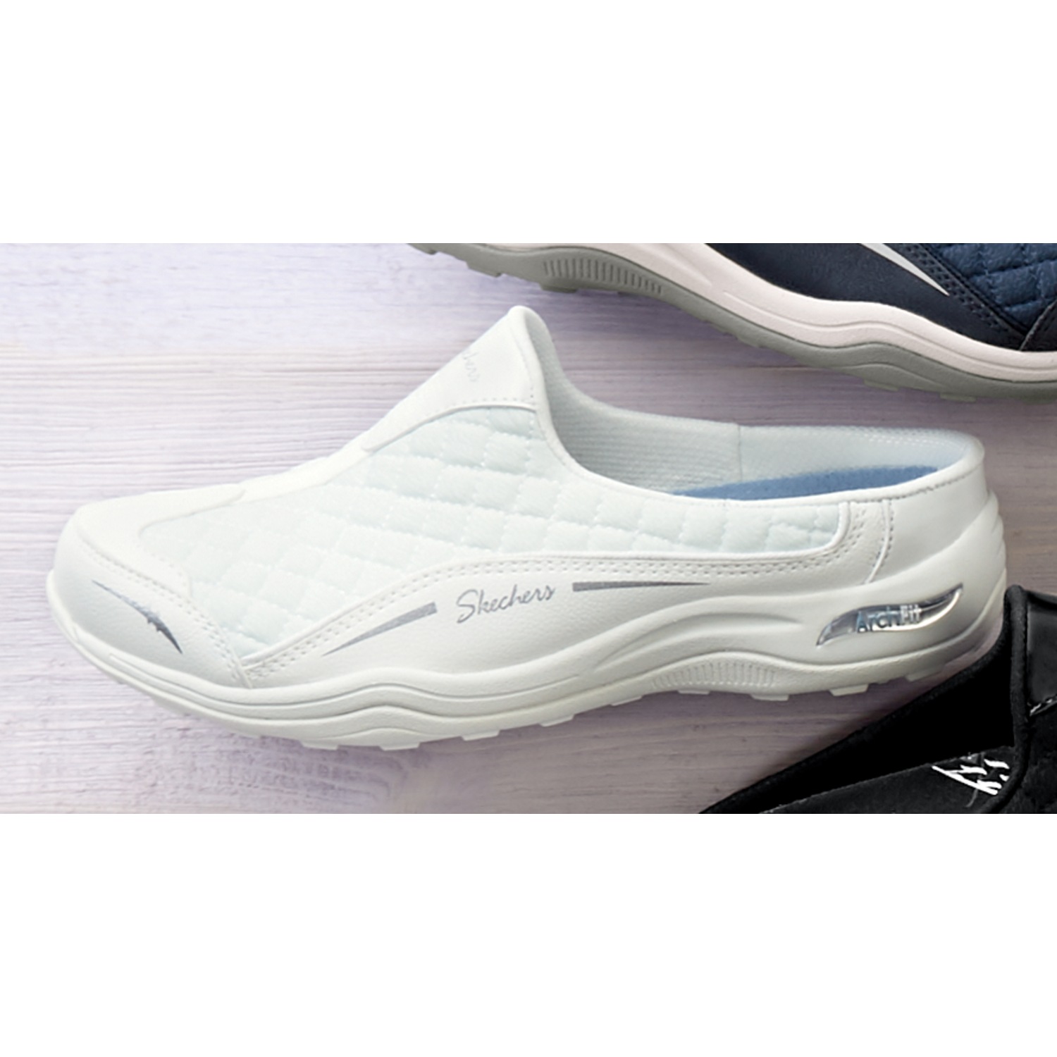 Skechers women's slip on mule outlet