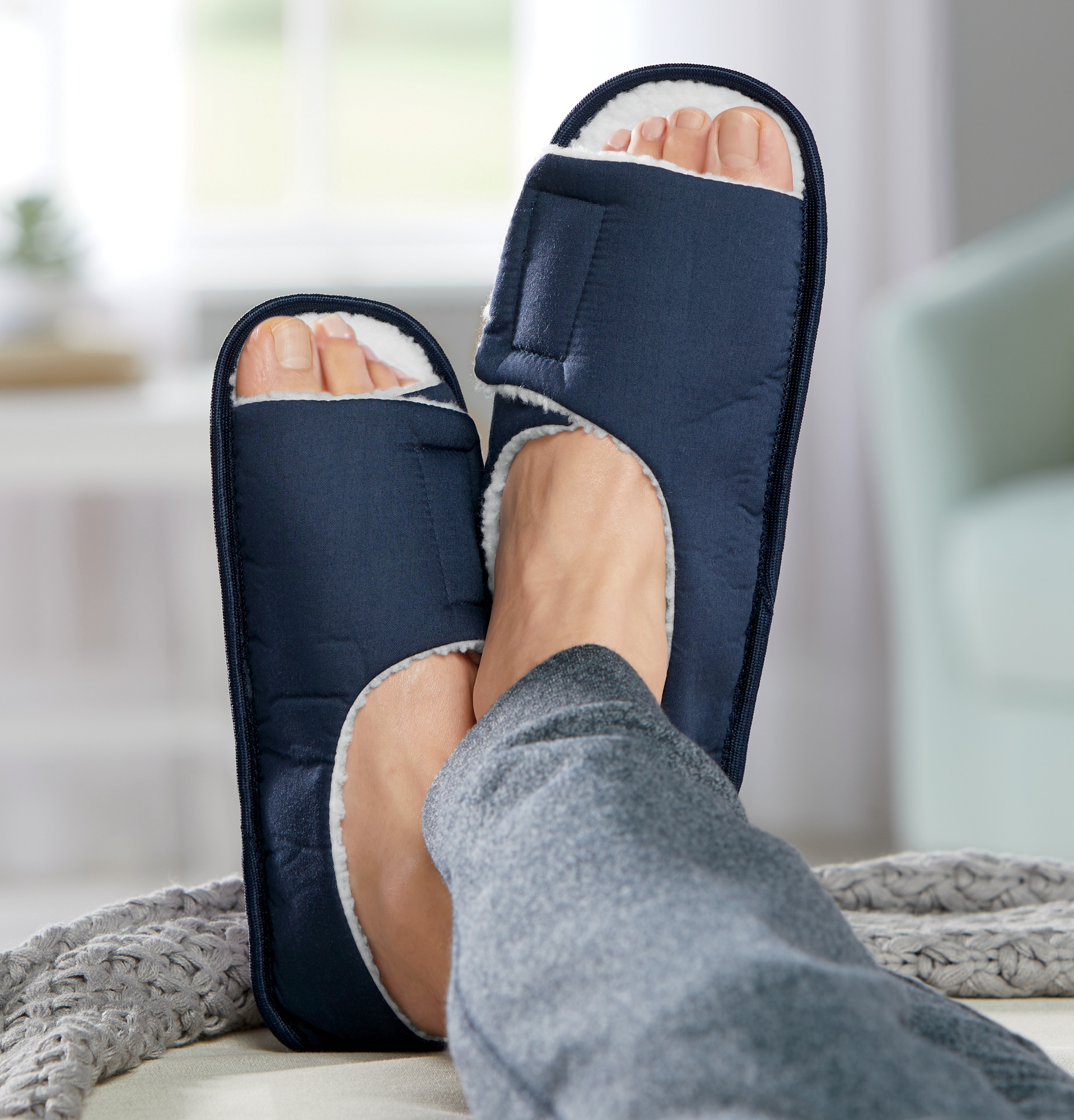 slippers for edematous feet