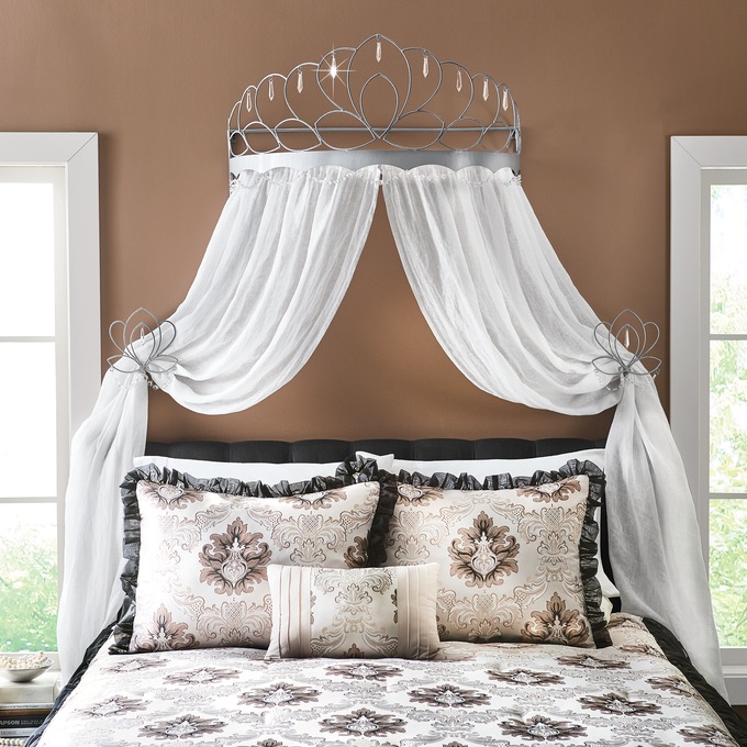 Annette Bed Crown with 2 Tiebacks, , large