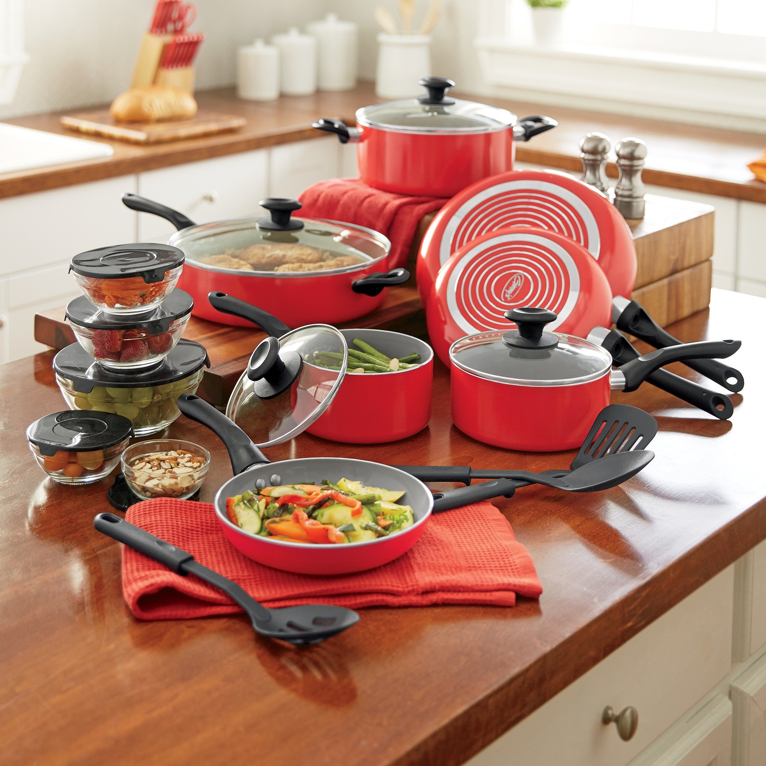 Ginny's 24-Piece Nonstick Kitchen Essentials Cookware Set | Ginny's