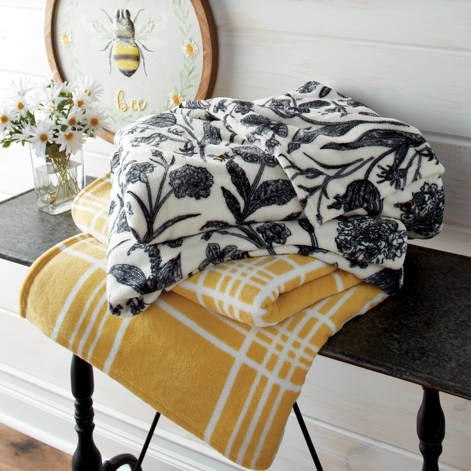 Printed Farmhouse Blanket, , large