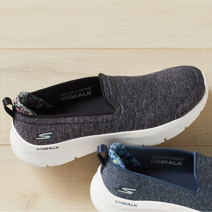 Skechers Women’s Gowalk Flex Slip-on, Black White, large