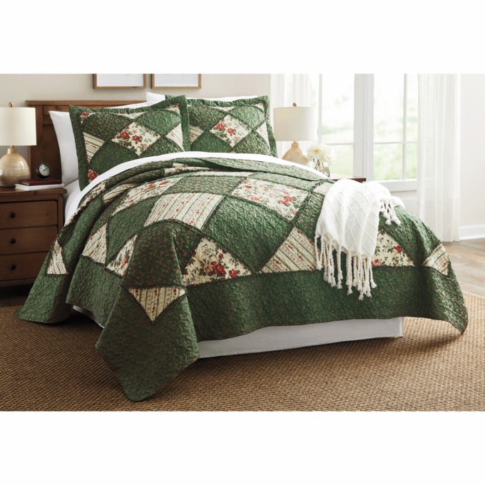 Alexa Ruffled Quilt and Sham, , large