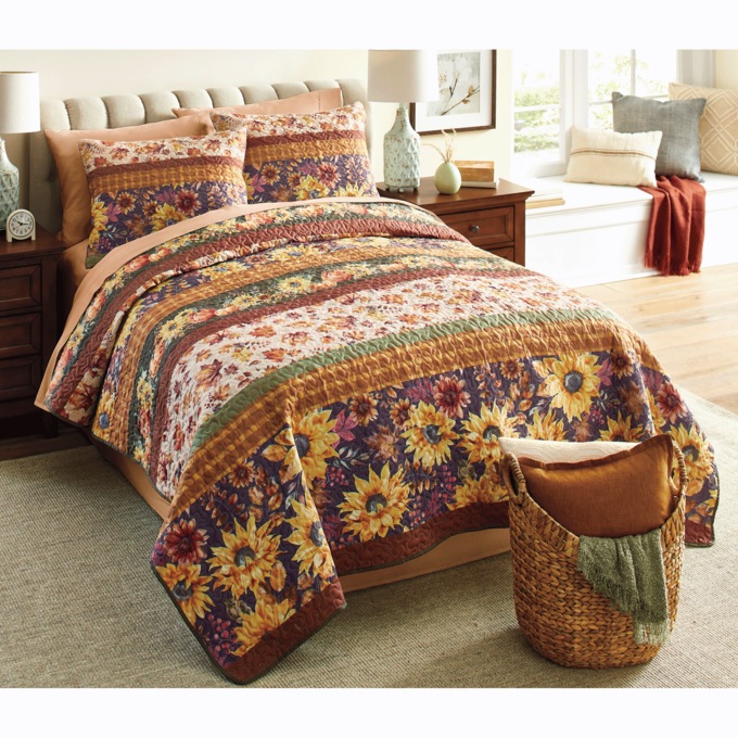 Reversible Seasonal Quilt, , large