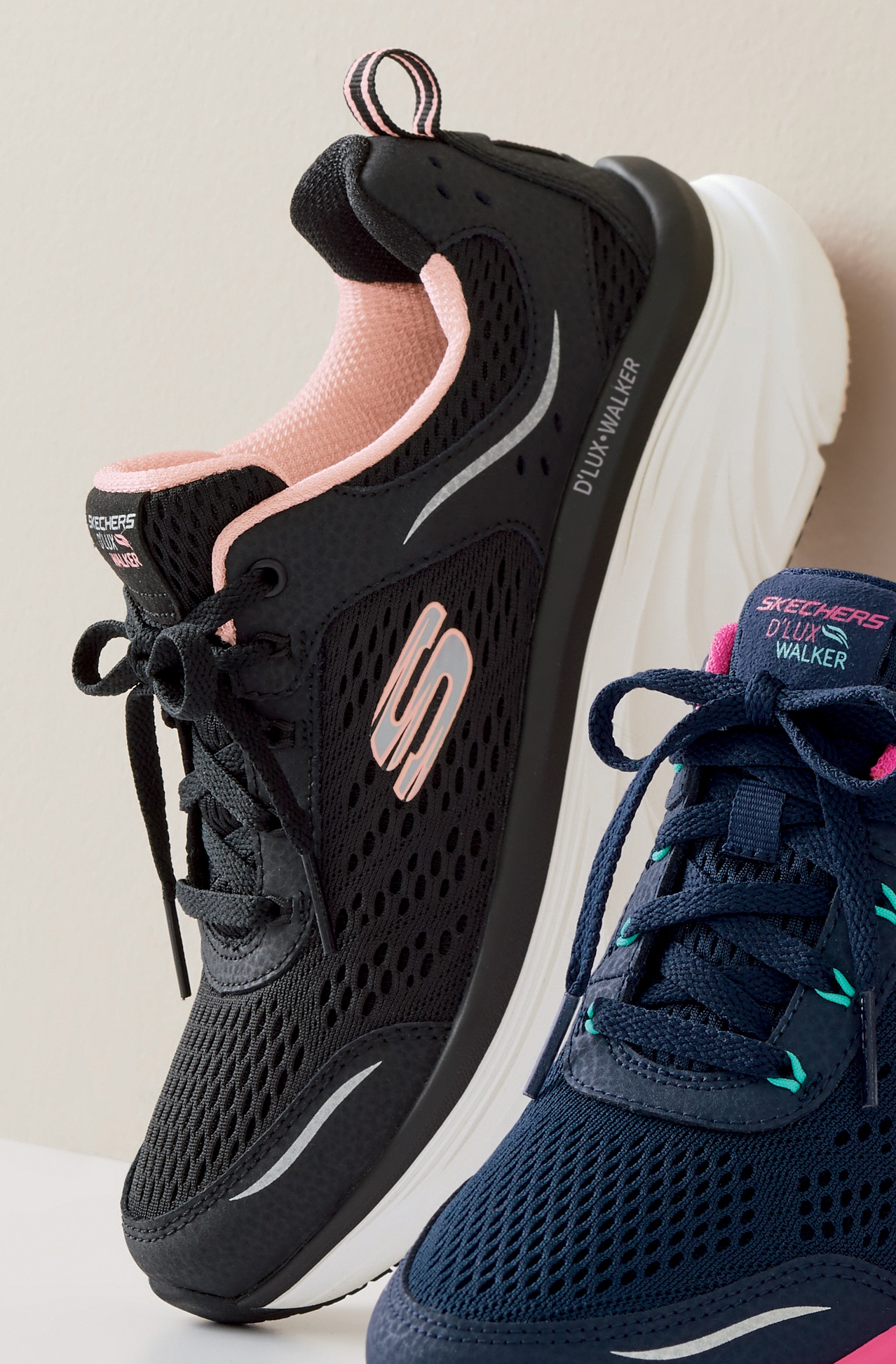 skechers infinite motion