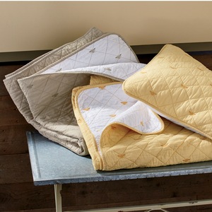 Honey Bee Oversized Quilt , , large