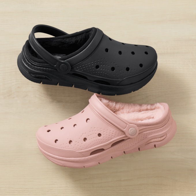 Skechers Women's Foamies Arch Fit Cuddle Life Clog, , large