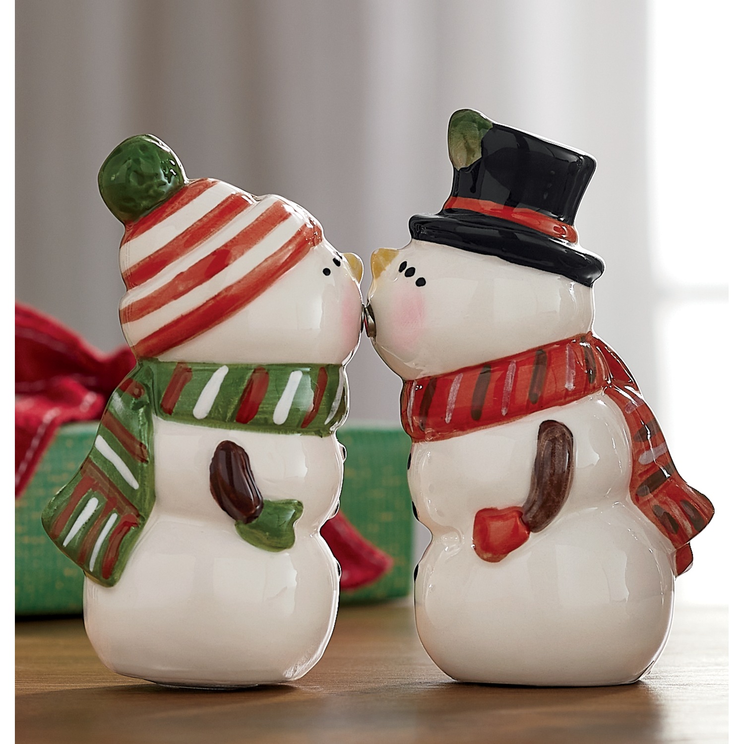 Holiday Figural Salt & Pepper Shakers Ginny's