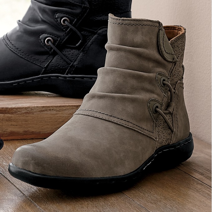 Cobb Hill Penfield Ruche Boot, , large