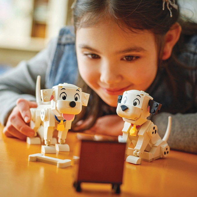 LEGO Disney Lucky & Penny 101 Dalmatians Puppies, , large
