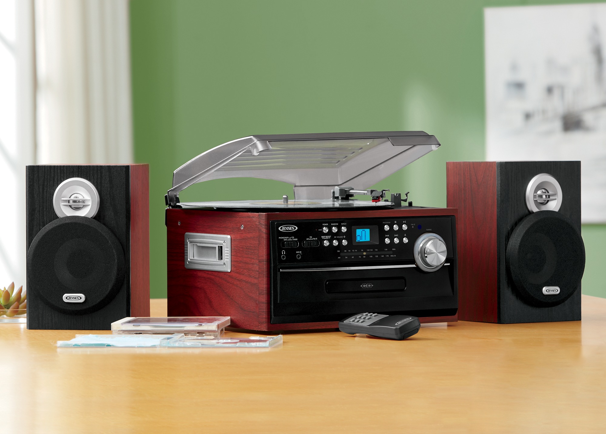 Jensen 3-Speed Stereo Turntable with CD System  Cassette and AM-FM Stereo Radio 