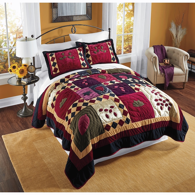Velvet Dreams Quilt, , large