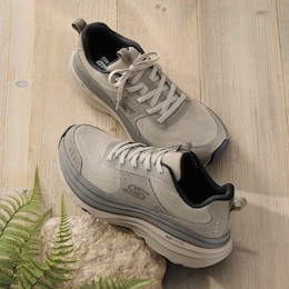 Skechers Men's Max Cushioning Zirrus Shoe, , large